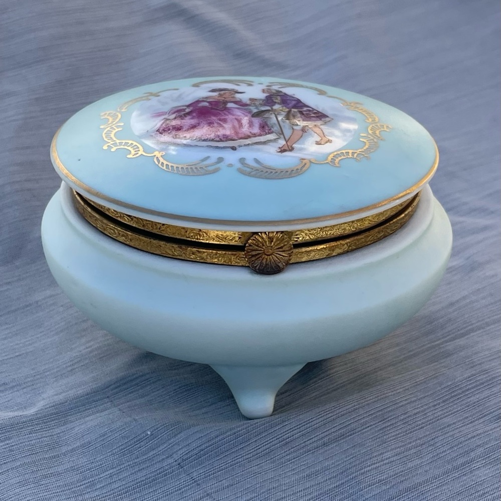 Vintage Japanese Porcelain Victorian Style Footed Trinket Box